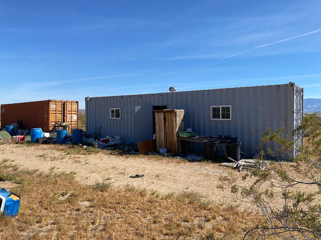 17651 Cattleman Road Lucerne Valley, CA 92356 - Photo 4 of 16 thumbnail (3)