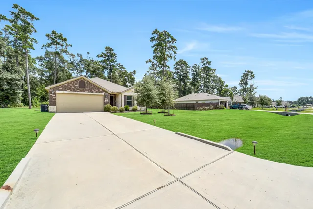 $315,000 | 9733 Cold Creek Drive, Conroe, TX 77306