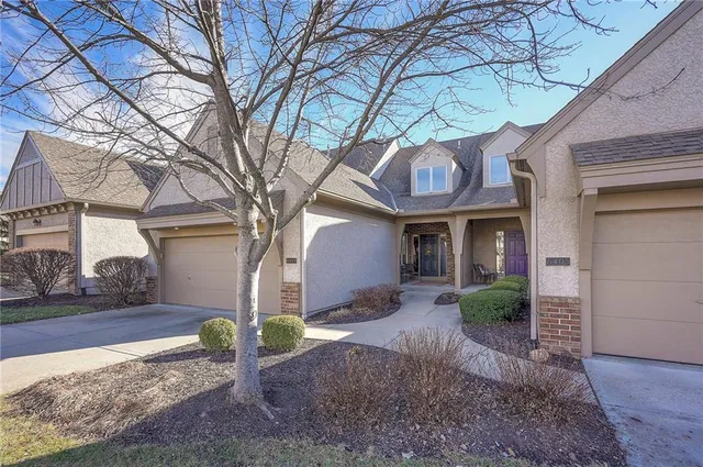 $435,000 | 6403 West 144th Street, Overland Park, KS 66223