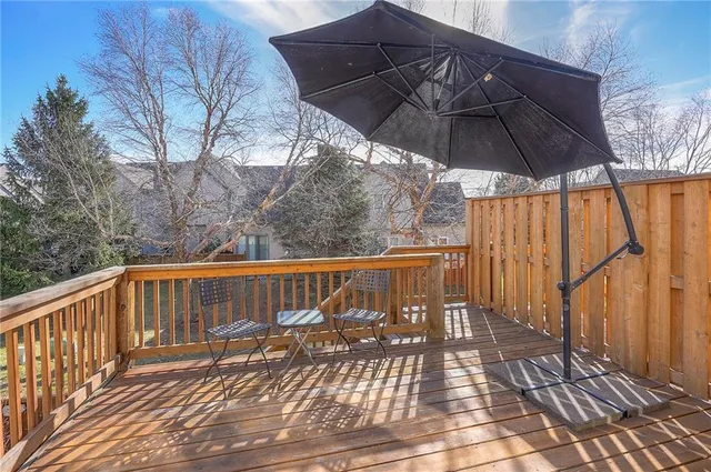 $435,000 | 6403 West 144th Street, Overland Park, KS 66223