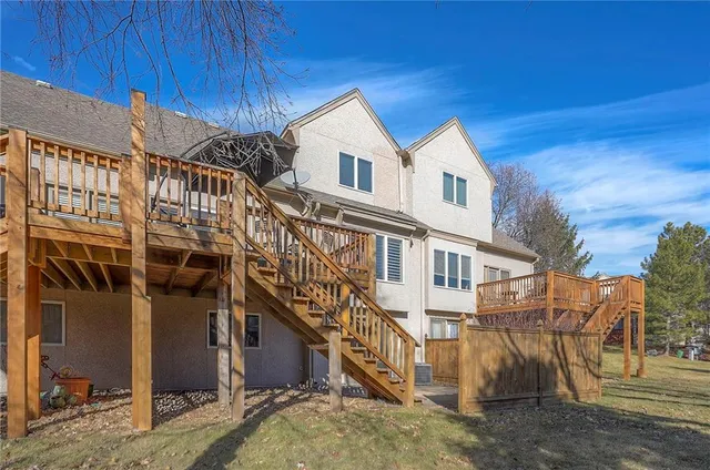 $435,000 | 6403 West 144th Street, Overland Park, KS 66223