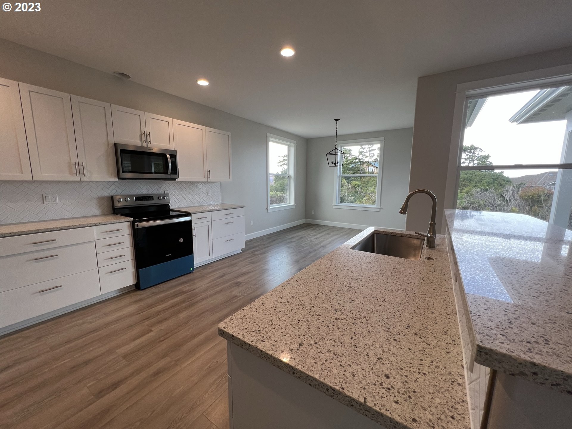 68 Sailors Ravine Court Florence, OR 97439 - Photo 10 of 42 Gallery Image 10