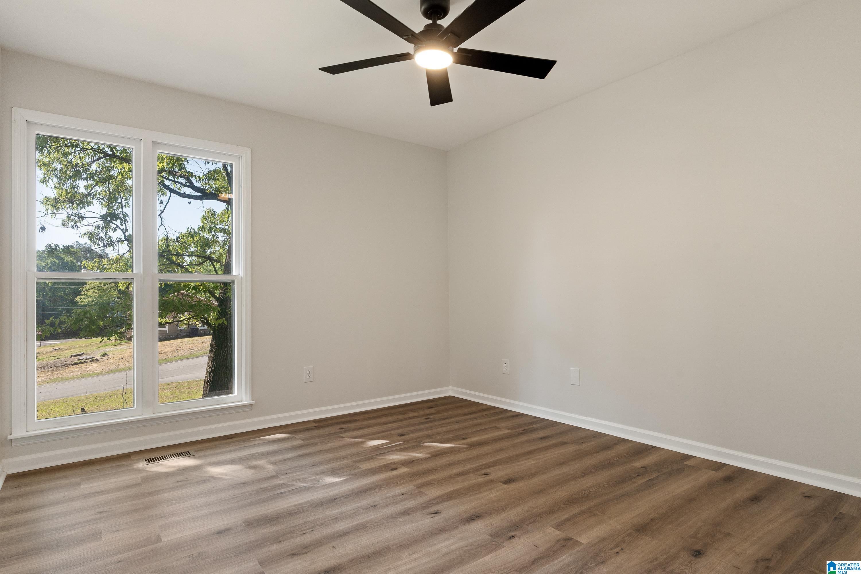1433 Queen Ann Circle Alabaster, AL 35007 - Photo 23 of 39