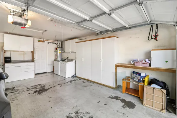 $275,000 | 200 Ridgetop Drive, Unit 31, Redding, CA 96003