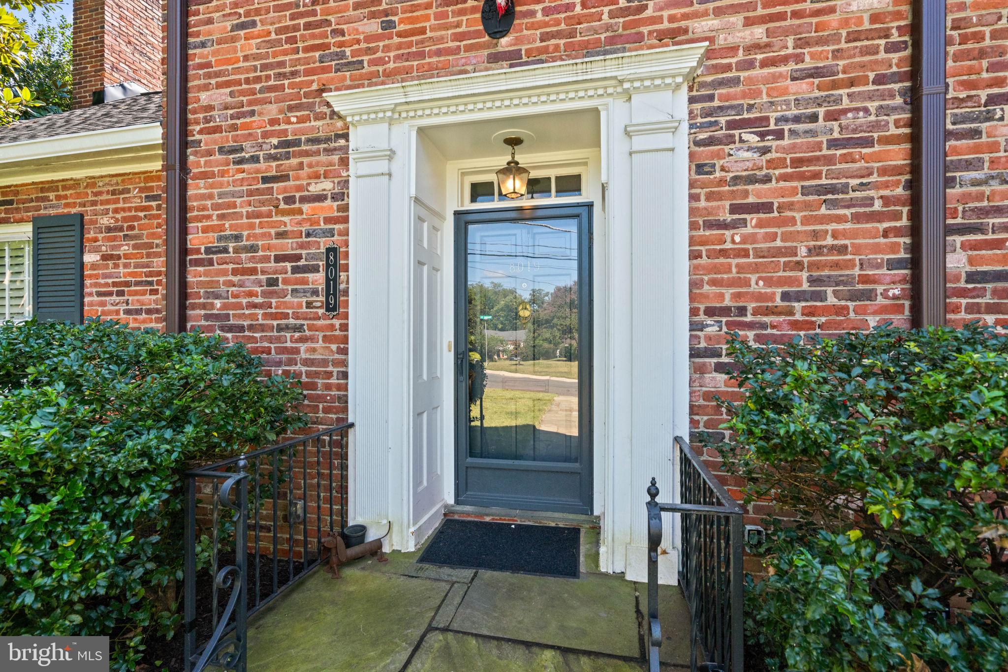 8019 Glendale Road Chevy Chase, MD 20815 - Photo 5 of 12
