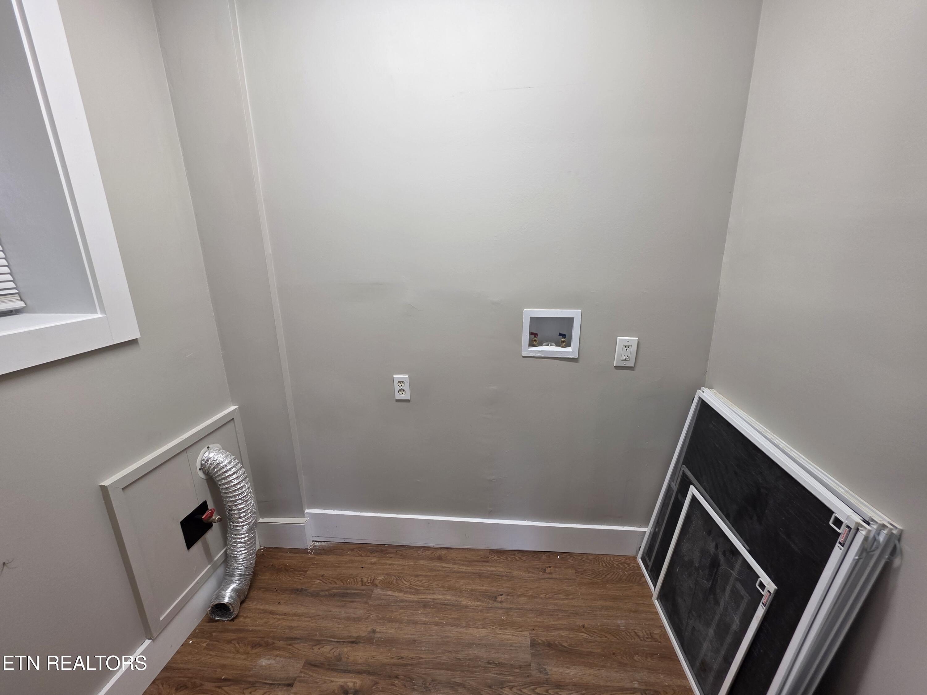 671 Hen Valley Road Oliver Springs, TN 37840 - Photo 15 of 40 1000005459