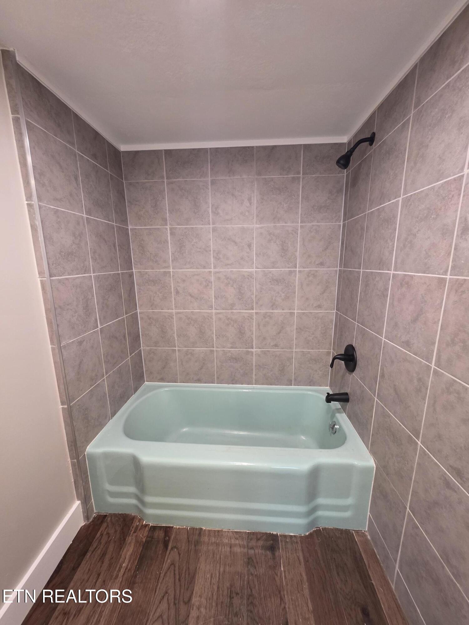 671 Hen Valley Road Oliver Springs, TN 37840 - Photo 28 of 40 1000005470