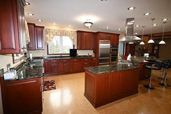 $1,300,000 | 17539 East 2600 North Road, Lexington, IL 61753