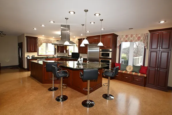 $1,300,000 | 17539 East 2600 North Road, Lexington, IL 61753