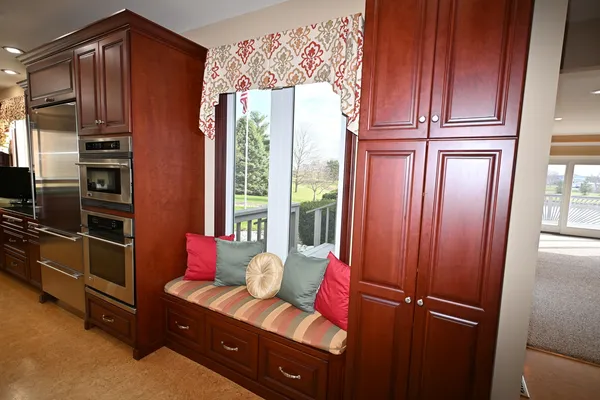 $1,300,000 | 17539 East 2600 North Road, Lexington, IL 61753