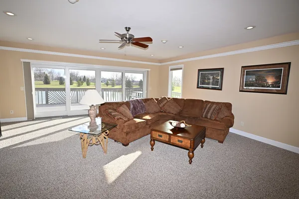 $1,300,000 | 17539 East 2600 North Road, Lexington, IL 61753