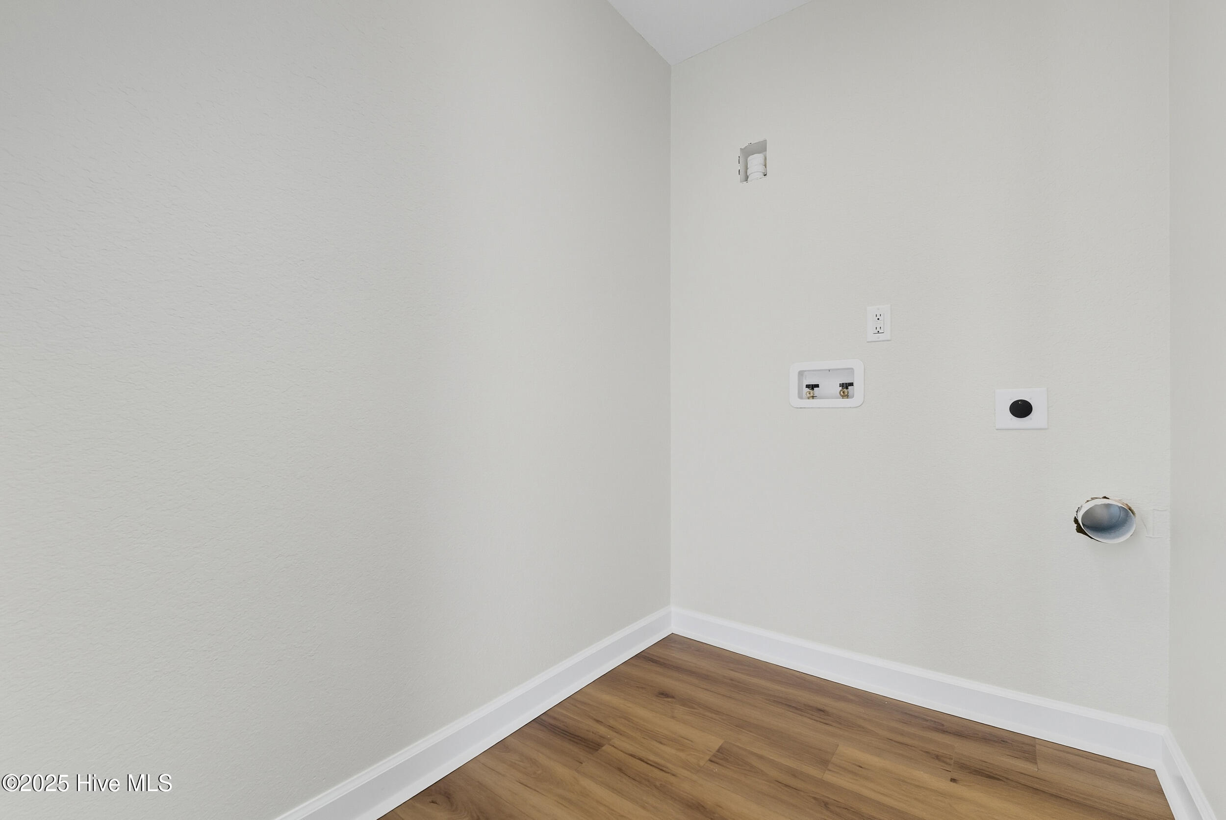 608 Tulls Creek Road Moyock, NC 27958 - Photo 16 of 41 16_pht09602