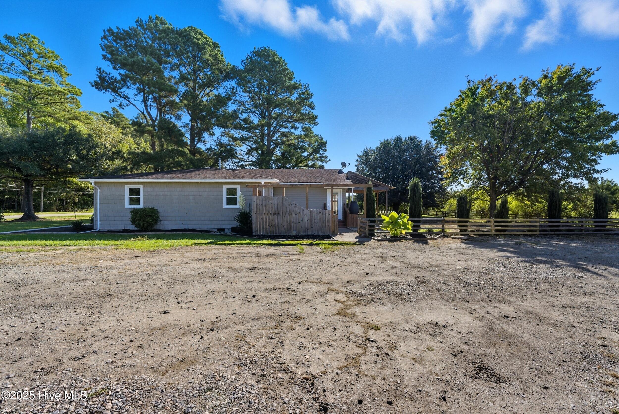 608 Tulls Creek Road Moyock, NC 27958 - Photo 20 of 41 20_pht09566