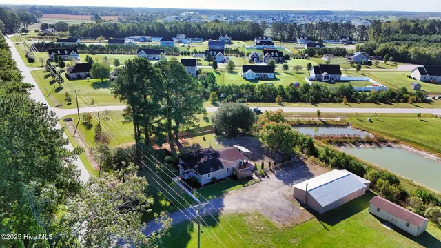 $425,000 | 608 Tulls Creek Road, Moyock, NC 27958