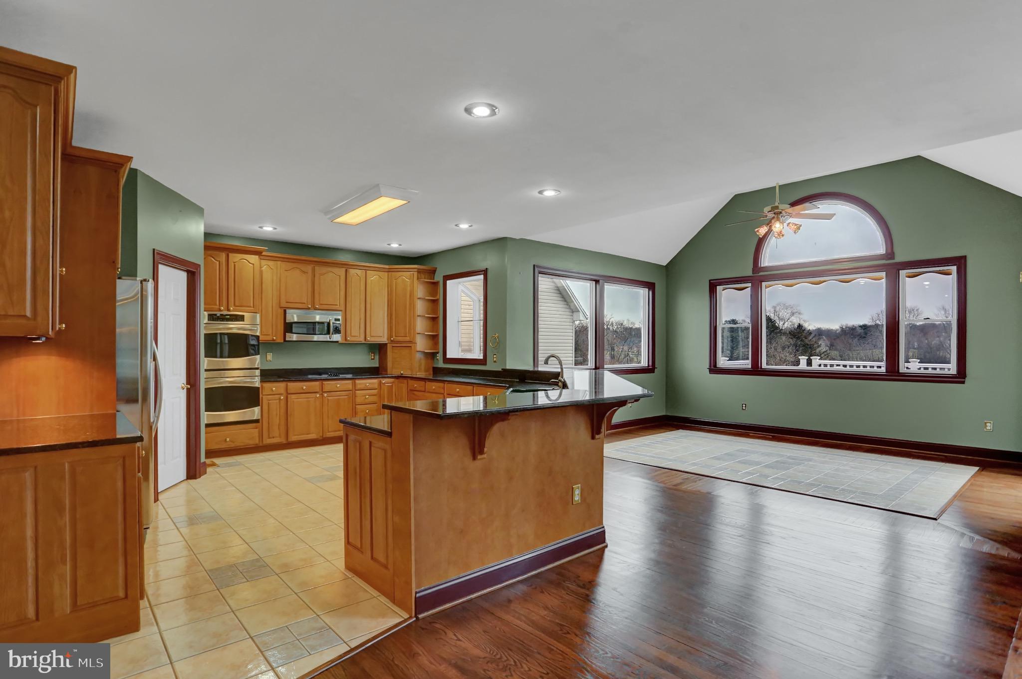 110 Ridge Drive Carlisle, PA 17015 - Photo 8 of 52 Gallery Image 8