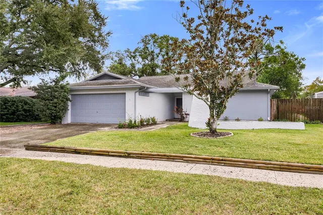 $350,000 | 820 Ambassador Loop, Tampa, FL 33613