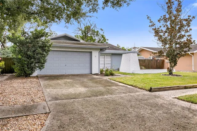 $350,000 | 820 Ambassador Loop, Tampa, FL 33613