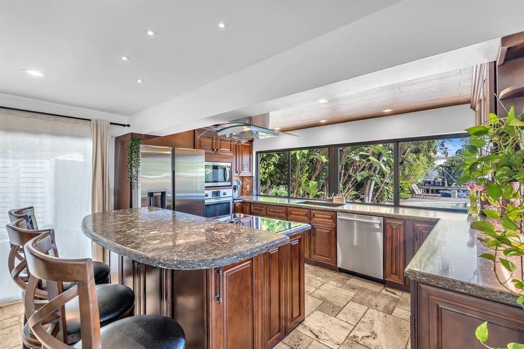 2801 Northeast 48th Court Lighthouse Point, FL 33064 - Photo 15 of 50