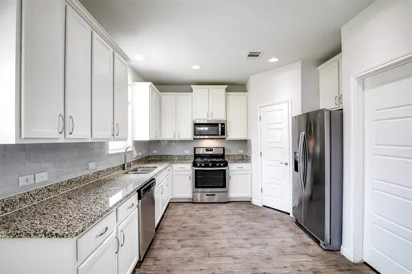 $2,200 | 100 Earl Keen Street, Leander, TX 78641