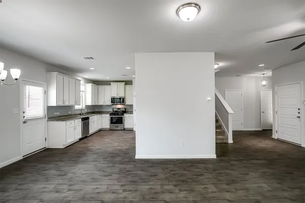 $2,200 | 100 Earl Keen Street, Leander, TX 78641