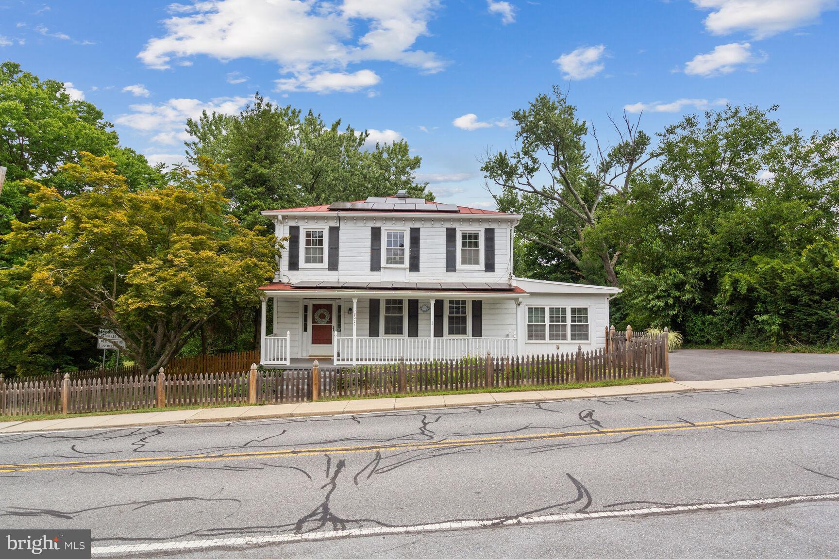 18221 Barnesville Road Barnesville, MD 20838 - Photo 3 of 41
