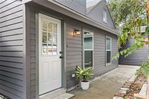 $1,275,000 | 2101 Esplanade Avenue, New Orleans, LA 70119