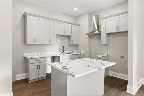 $1,275,000 | 2101 Esplanade Avenue, New Orleans, LA 70119