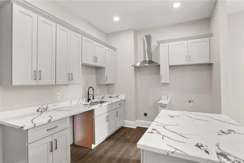 $1,275,000 | 2101 Esplanade Avenue, New Orleans, LA 70119