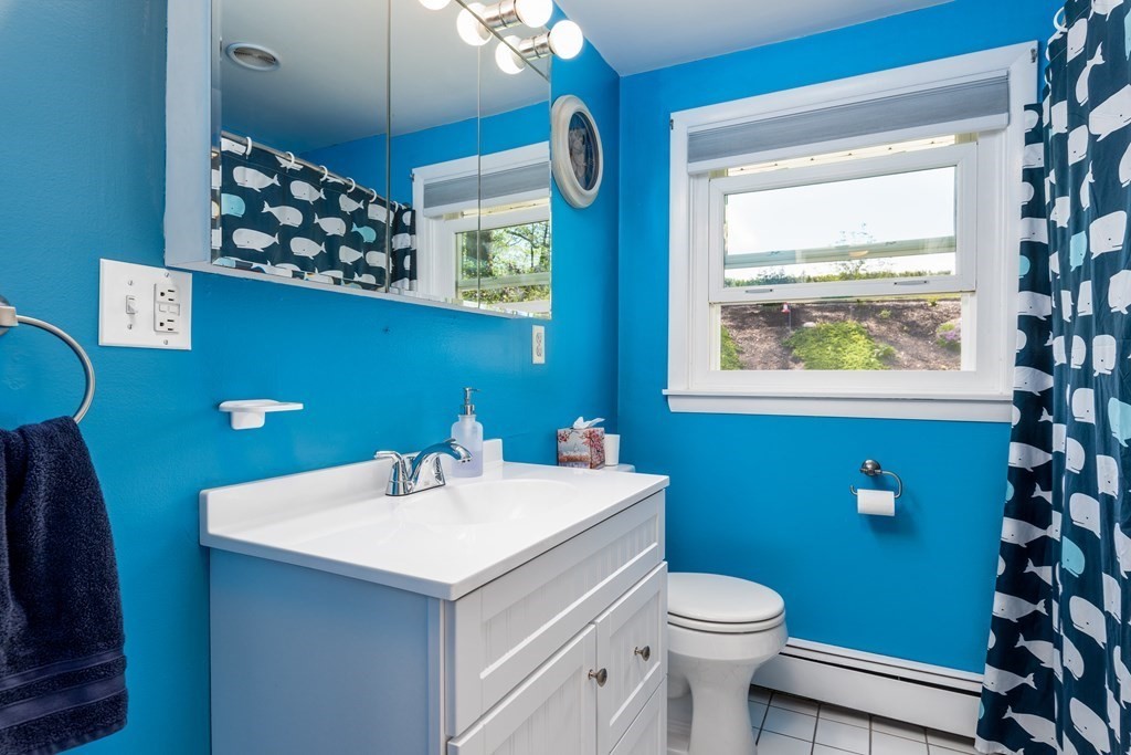 19 Copeland Road Framingham, MA 01701 - Photo 8 of 23 Gallery Image 8
