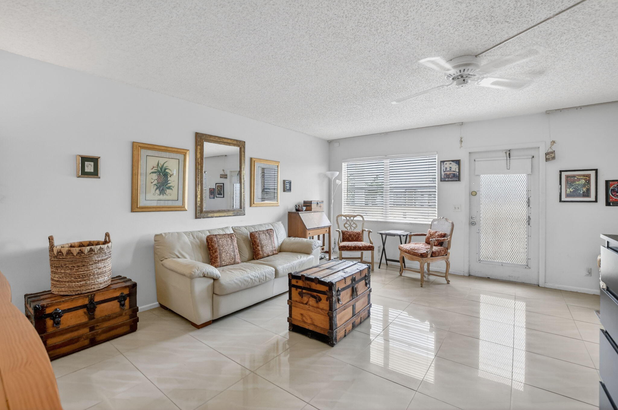 4024 Guildford East, Unit 4024 Boca Raton, FL 33434 - Photo 2 of 76 3-web-or-mls-DSC_7167