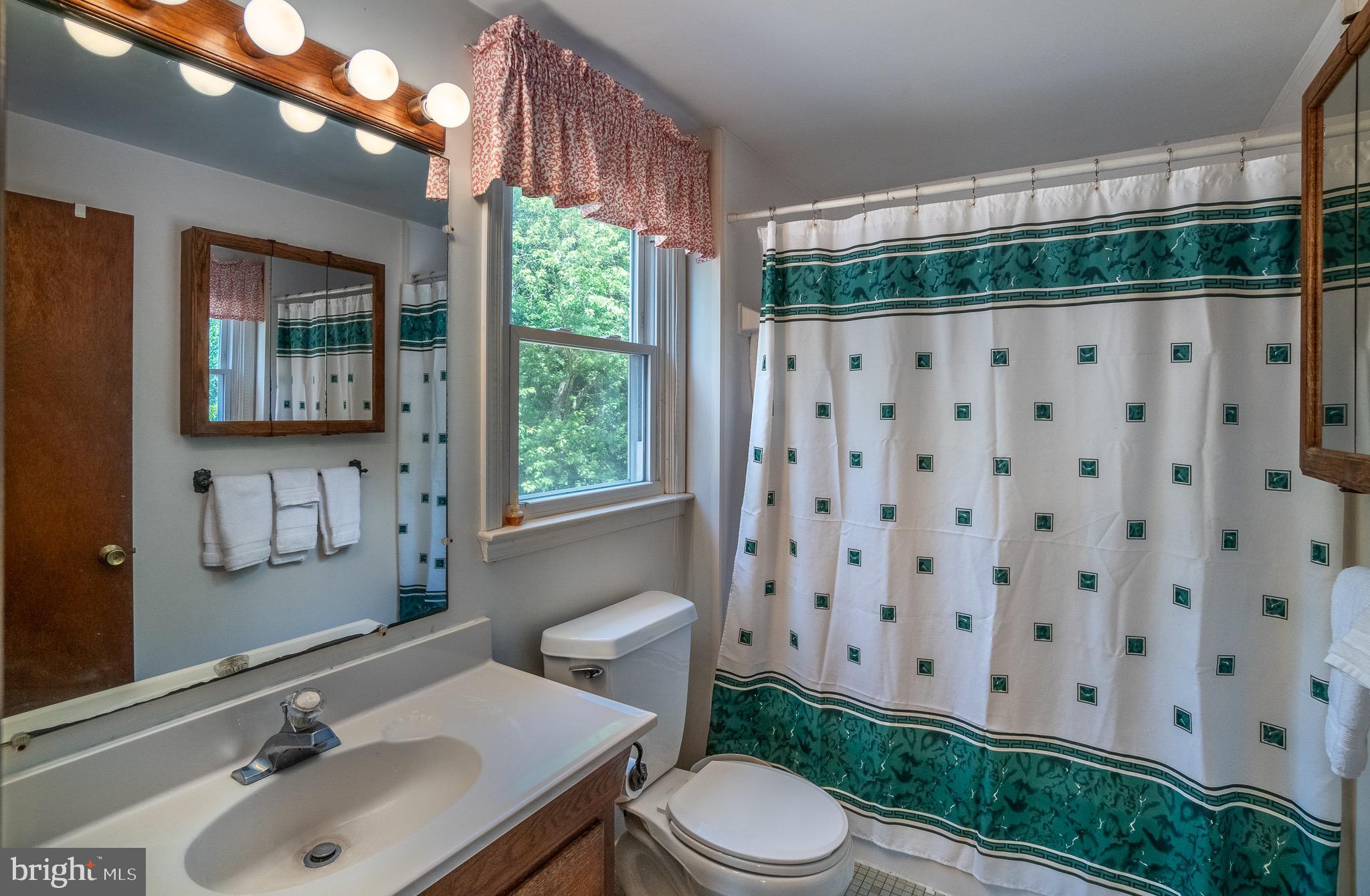194 Morningside Road Elverson, PA 19520 - Photo 14 of 28 Gallery Image 14