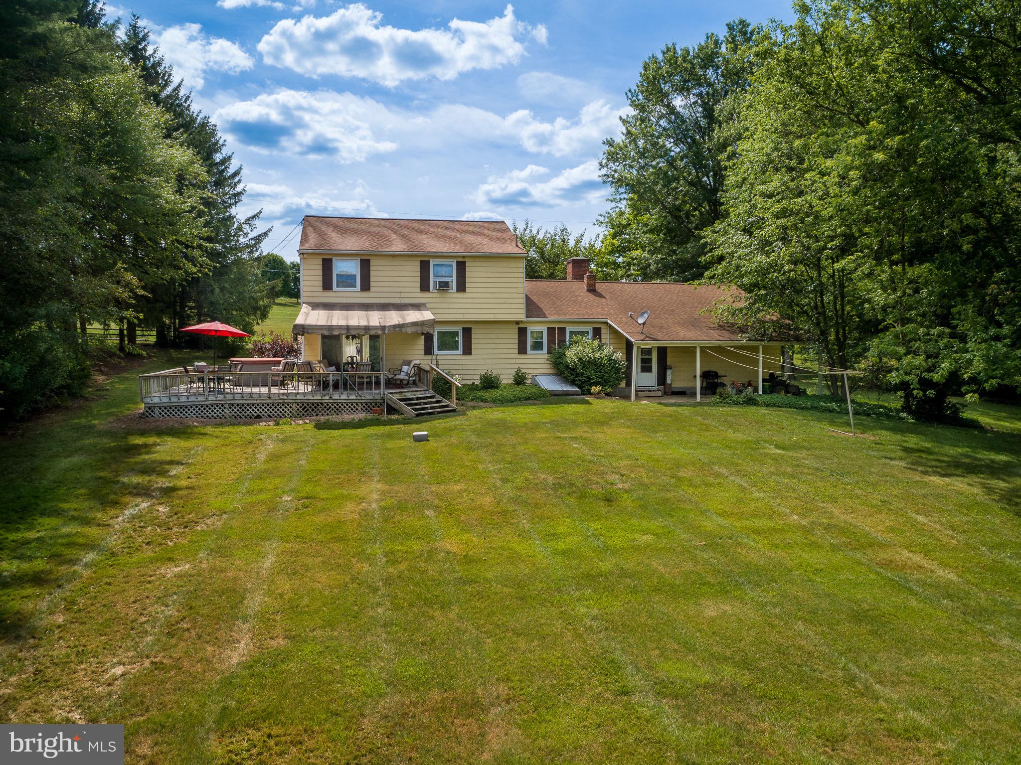 194 Morningside Road Elverson, PA 19520 - Photo 3 of 28 Gallery Image 3