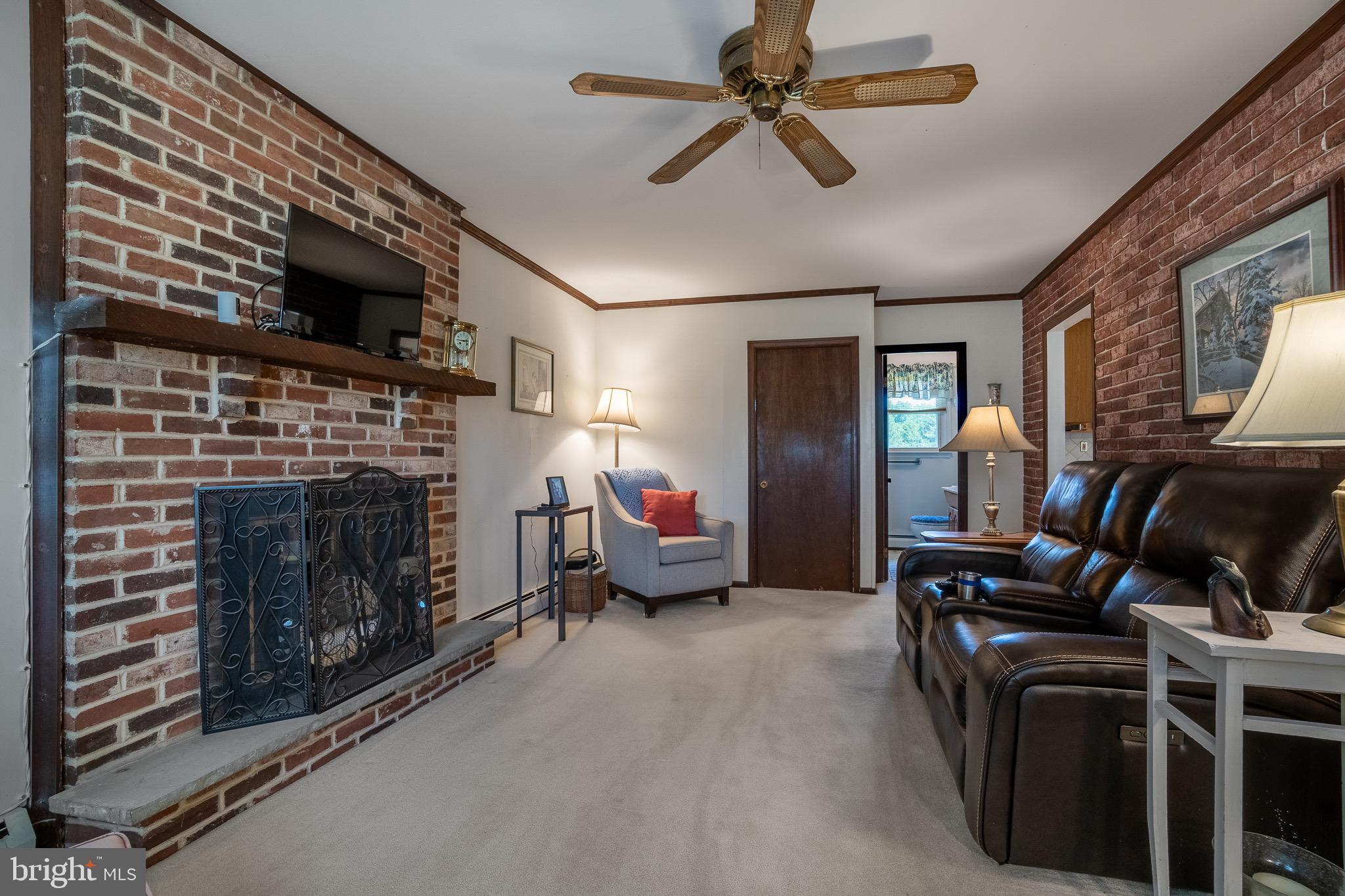 194 Morningside Road Elverson, PA 19520 - Photo 9 of 28 Gallery Image 9