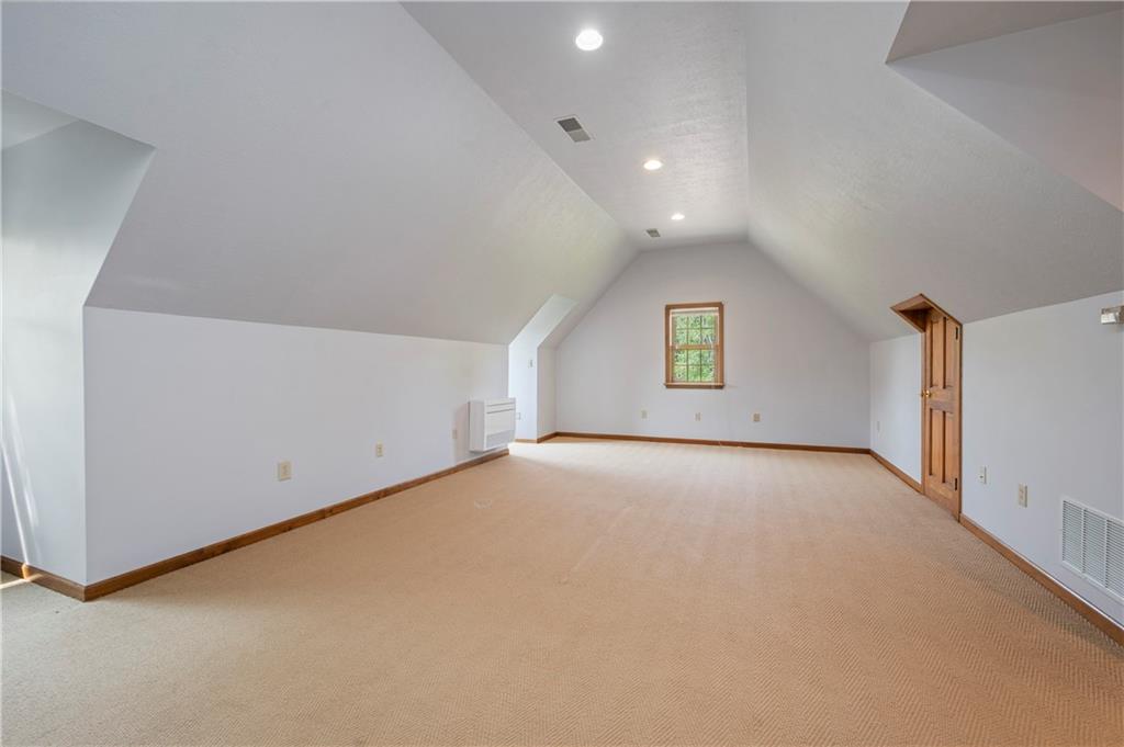 103 Golfview Drive Gibsonia, PA 15044 - Photo 23 of 33 a view of an empty room with a window