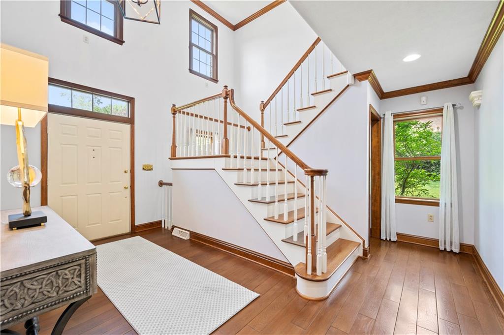 103 Golfview Drive Gibsonia, PA 15044 - Photo 4 of 33