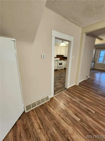 $235,000 | 25 Kent Avenue, Hamburg, NY 14219