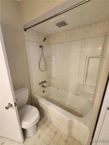 $235,000 | 25 Kent Avenue, Hamburg, NY 14219