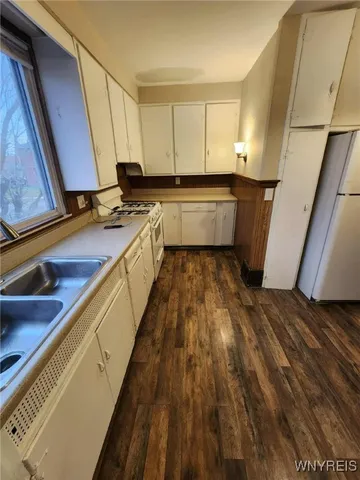 $235,000 | 25 Kent Avenue, Hamburg, NY 14219