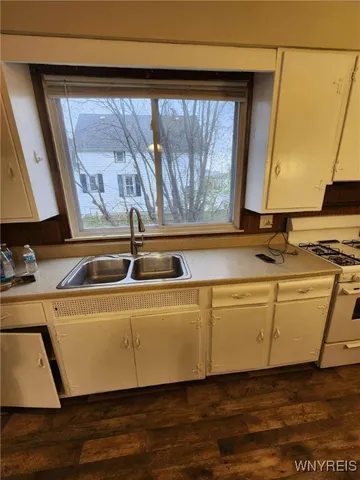 $235,000 | 25 Kent Avenue, Hamburg, NY 14219