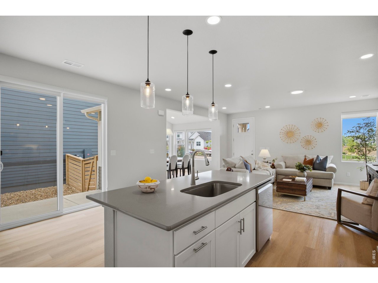 5230 Rendezvous Parkway Timnath, CO 80547 - Photo 11 of 31 Kitchen Island