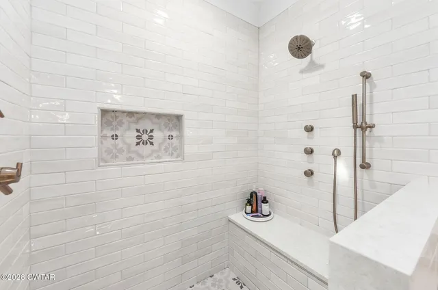 $749,900 | 113 Water Ridge Place, Jackson, TN 38305