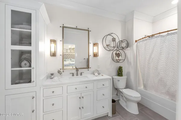 $729,900 | 113 Water Ridge Place, Jackson, TN 38305