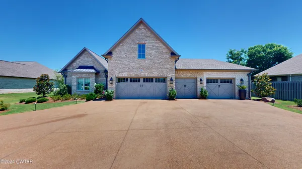 $729,900 | 113 Water Ridge Place, Jackson, TN 38305