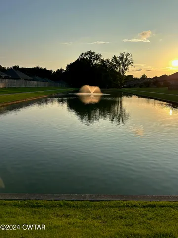 $749,900 | 113 Water Ridge Place, Jackson, TN 38305