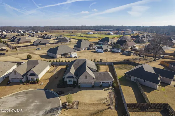 $729,900 | 113 Water Ridge Place, Jackson, TN 38305