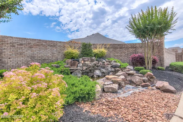 $749,900 | 113 Water Ridge Place, Jackson, TN 38305