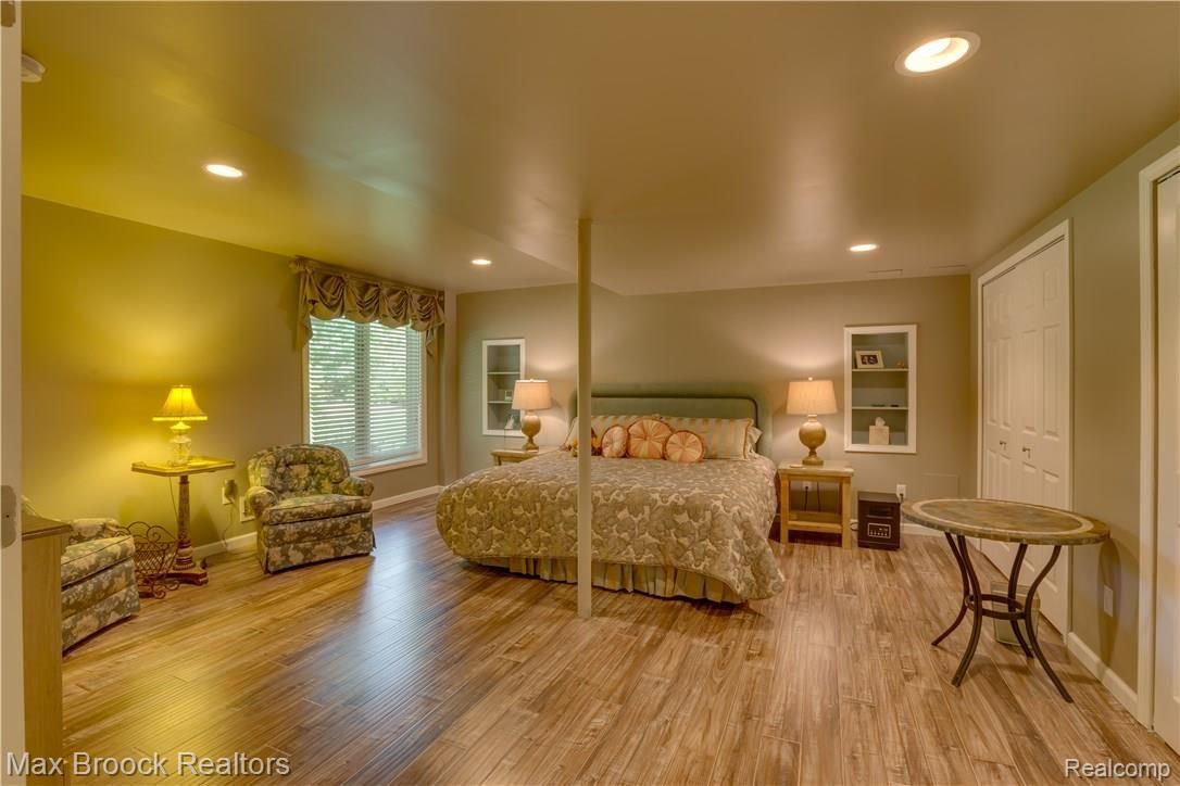 797 Crestwood Lane Rochester, MI 48309 - Photo 52 of 63 M10A2105_797 Crestwood Ln_.jpg