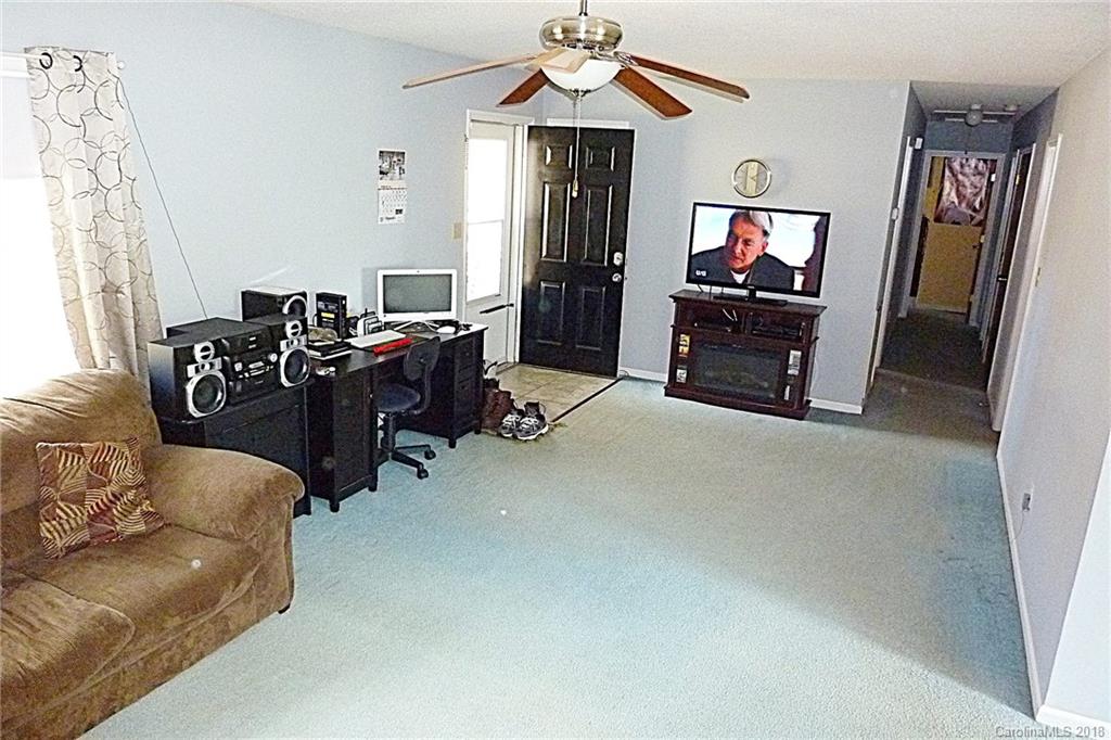 102 Randolph Road, Unit 2 Dallas, NC 28034 - Photo 2 of 9 Gallery Image 2