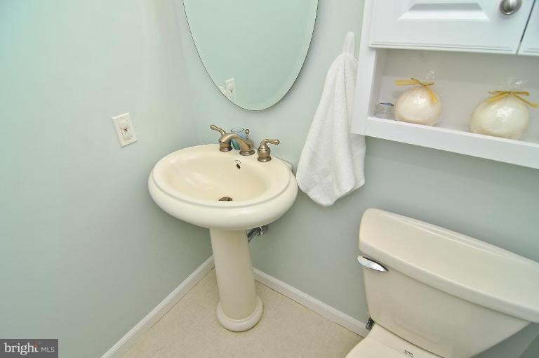 4073 Sharp Road Glenelg, MD 21737 - Photo 16 of 22 Bath #1