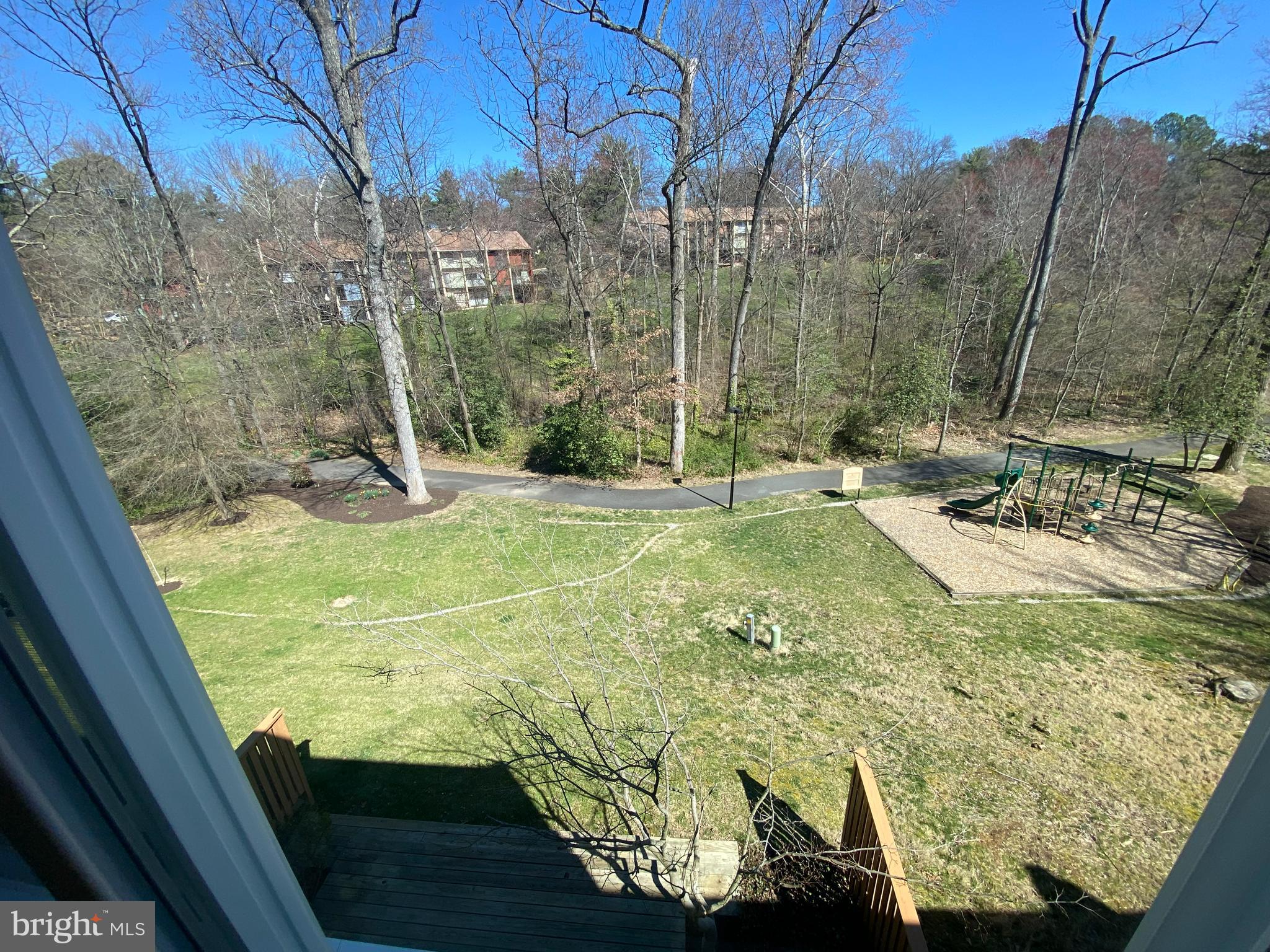 1423 Greenmont Court Reston, VA 20190 - Photo 31 of 31